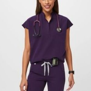 Figs Purple shadow Rafaela top, size L